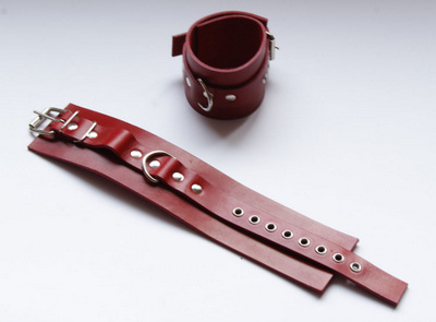 Наручники неподшитые красные Наручники неподшитые красные